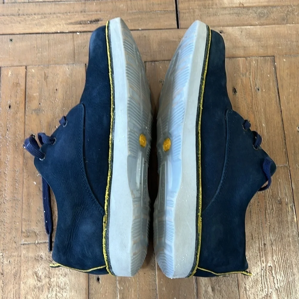 Samuel hubbard navy suede oxford free loafers